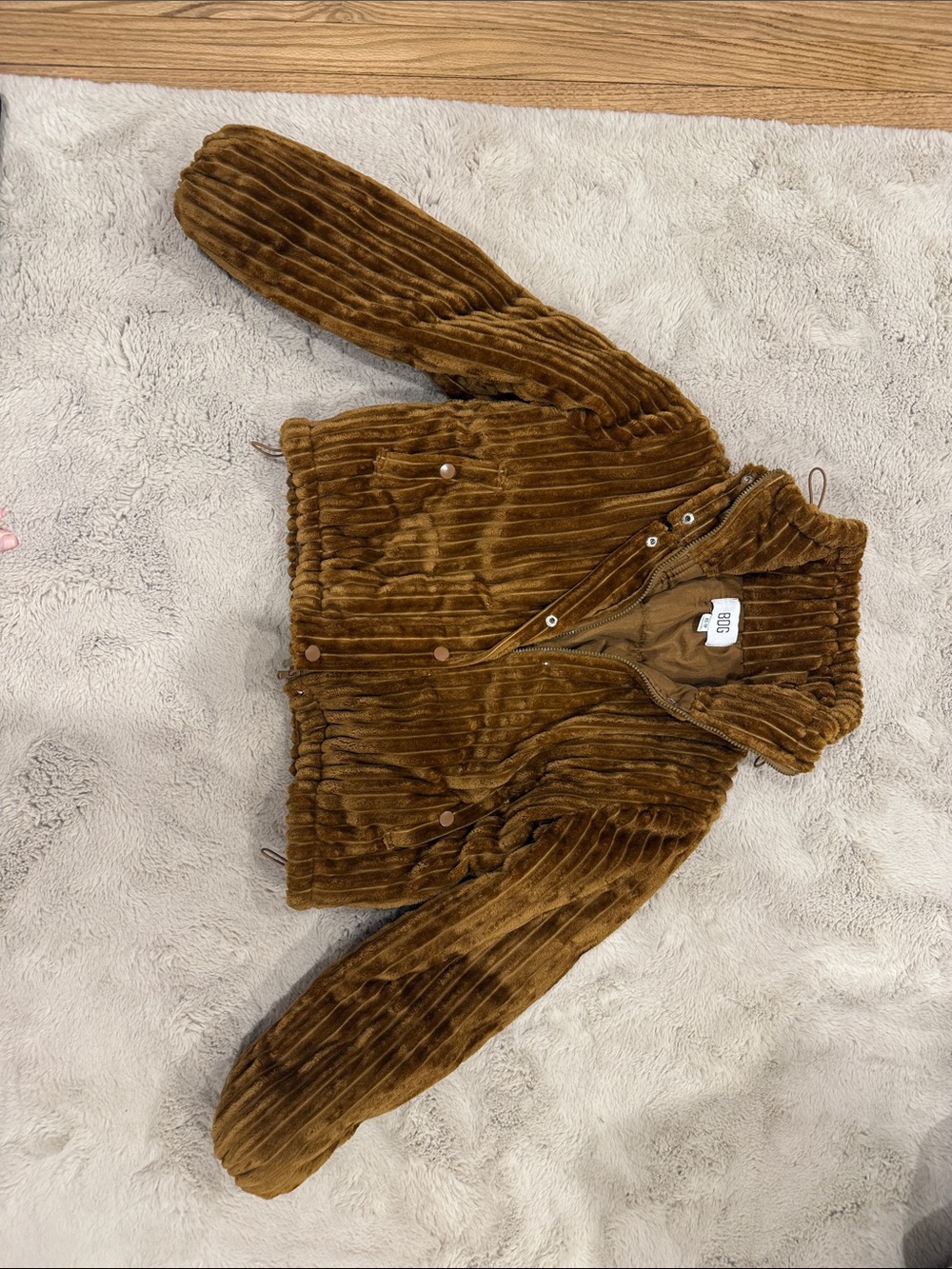 Cozy Ribbed Velvet Puff Jacket - Picture 2 of 7